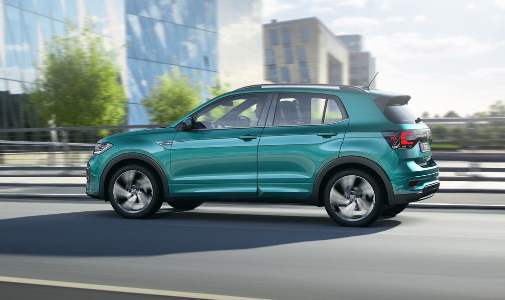 Baseado no Polo, o modelo terá medidas ligeiramente maiores no Brasil — Foto: Volkswagen/Divulgação