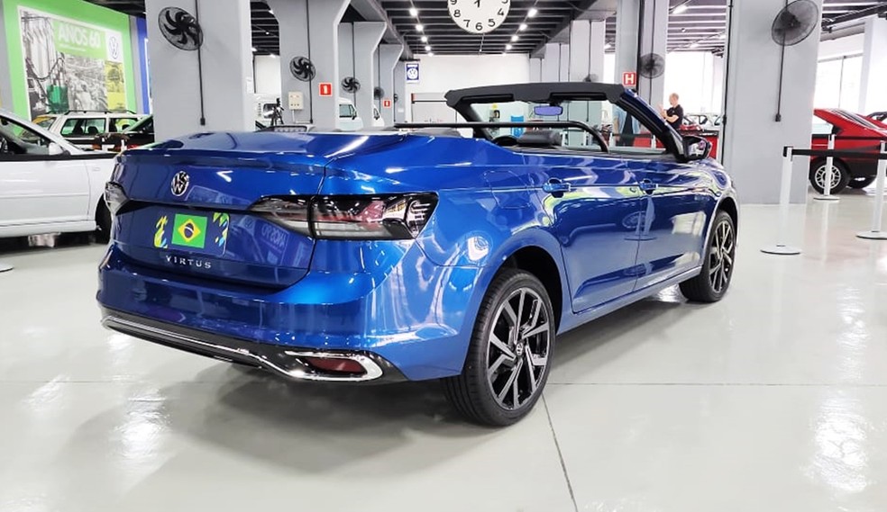 Volkswagen Virtus conversível não tem vidro em nenhuma janela — Foto: Auto News Brasil