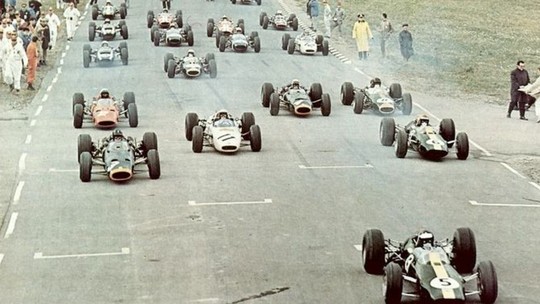 F1 de 1964 teve estreia da Honda e piloto de motociclismo como campeão F1 de 1964 teve estreia da Honda e piloto de motociclismo como campeão