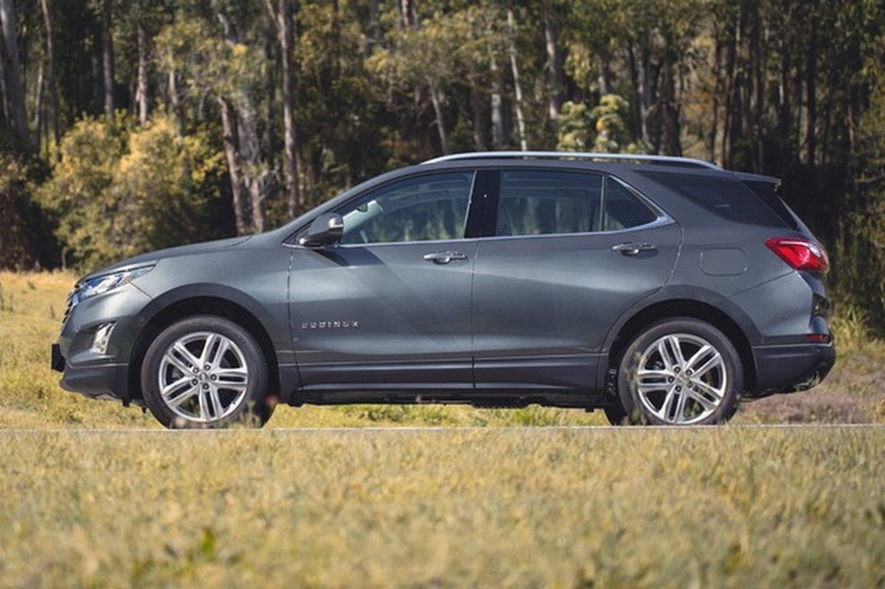O entre-eixos de 2,72 metros é dois centímetros maior do que o Cruze (Foto: Fabio Aro/Auto News Brasil) — Foto: Auto Esporte