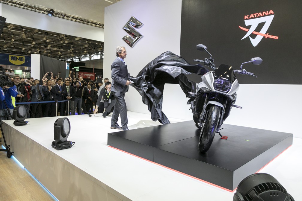 Apresentação da Suzuki Katana, no Salão de Colônia — Foto: Intermot/Divulgação