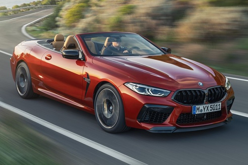 BMW M8 Competition conversível tem câmbio automático de oito marchas (Foto: Divulgação) — Foto: Auto Esporte