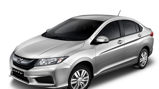 Honda City DX ganha câmbio CVT por 
R$ 65.200