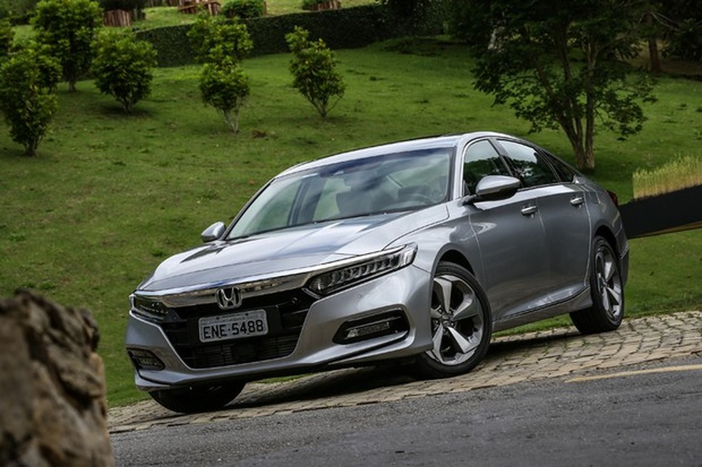 Accord desembarca com novo motor 2.0 turbo e câmbio automático de 10 marchas (Foto: Divulgação) — Foto: Auto Esporte