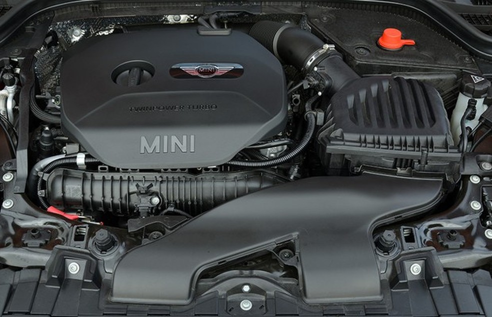 Mini Cooper cinco portas (Foto: Divulgação) — Foto: Auto Esporte