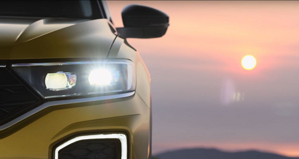 Farol do Volkswagen T-ROC (Foto: Reprodução) — Foto: Auto Esporte