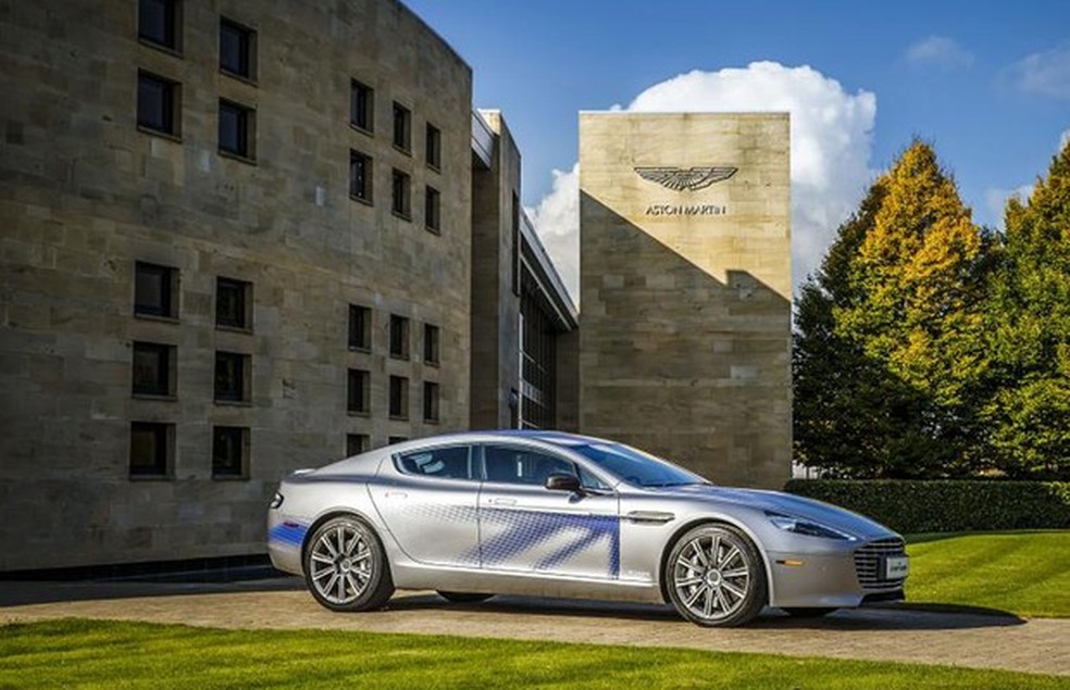 Aston Martin RapidE (Foto: Divulgação) — Foto: Auto Esporte