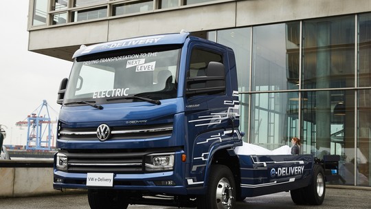 Caminhão elétrico desenvolvido no Brasil é apresentado na Alemanha