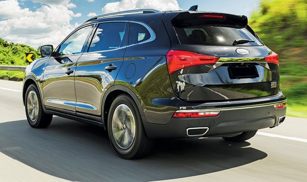 O SUV tem o Volkswagen Tiguan Allspace e o Mitsubishi Outlander como rivais (Foto: Divulgação) — Foto: Auto Esporte