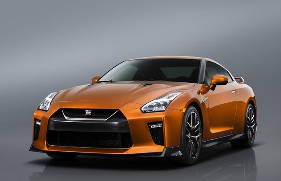 Nissan GT-R 2017 (Foto: Divulgação) — Foto: Auto Esporte