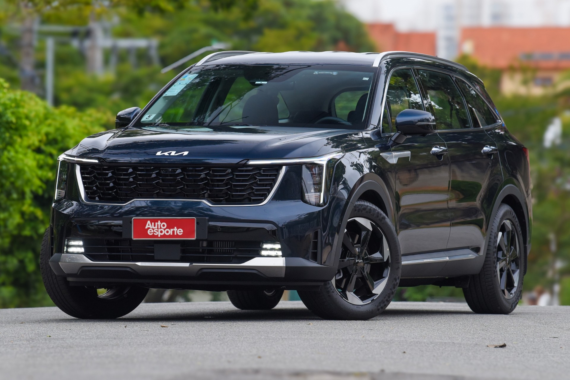 Kia Sorento fica R$ 55 mil mais barato poucos meses após o lançamento