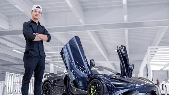 Lando Norris tem coleção de carros de R$ 30 milhões, mas odeia dirigir
