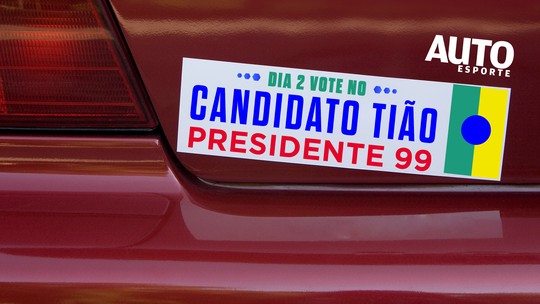 Adesivo de política no carro: veja as regras e o que gera multa