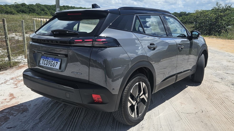 Peugeot 2008 GT traz uma pegada mais esportiva — Foto: Jady Peroni/Auto News Brasil