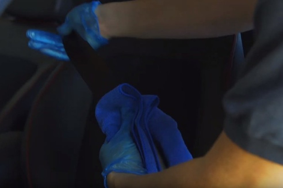 Os cintos de segurança devem ser limpos por toda a sua extensão (Foto: Divulgação) — Foto: Auto Esporte
