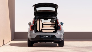 Volvo EX90 — Foto: Divulgação 