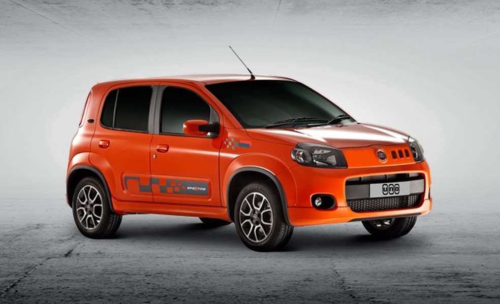 Fiat Uno Sporting 2013 (Foto: Divulgação) — Foto: Auto Esporte