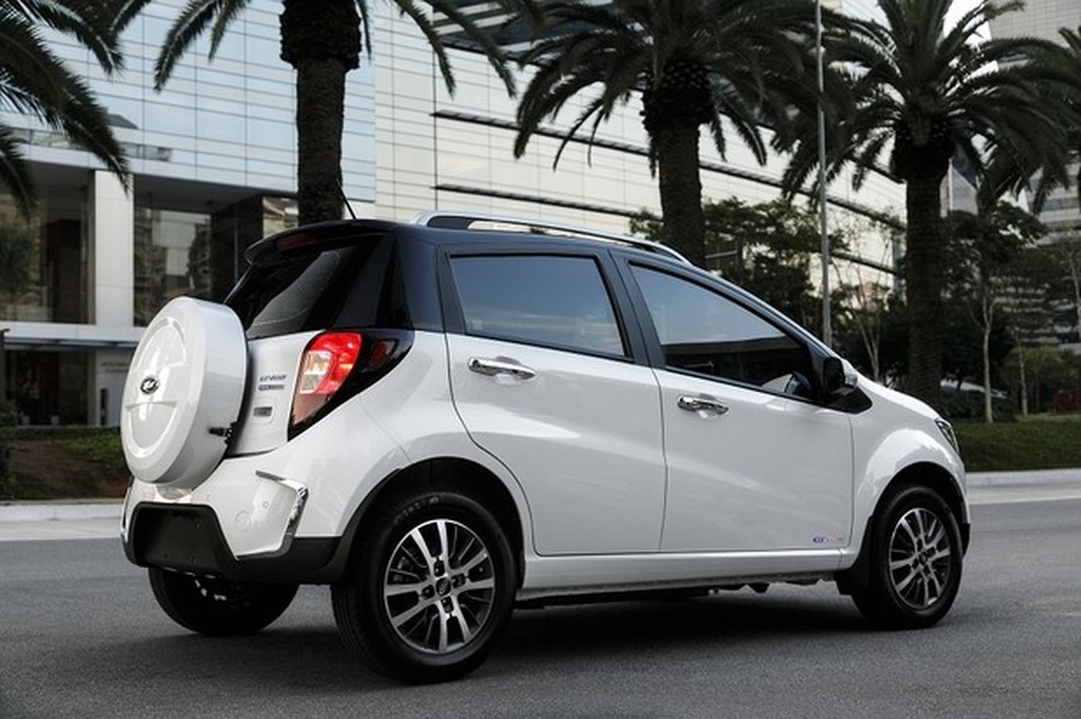 O menor elétrico da JAC é uma uma versão eletrificada do J2 (Foto: Divulgação) — Foto: Auto Esporte