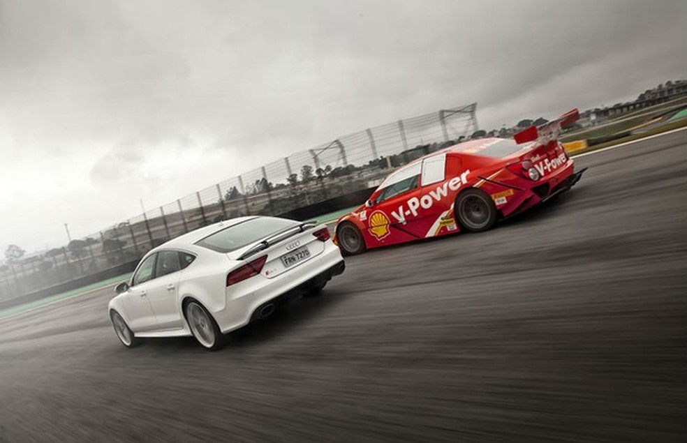 Audi RS7 e Stock Car (Foto: Leo Sposito) — Foto: Auto Esporte