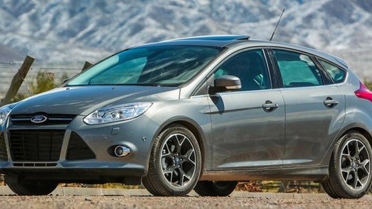 Ford Focus retoma liderança de vendas entre hatches médios