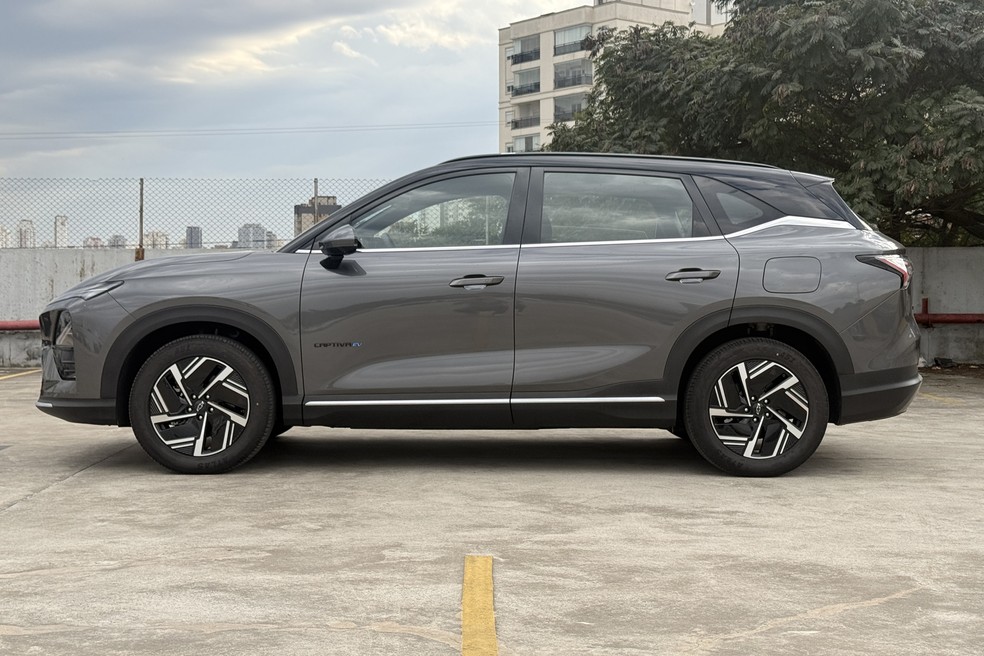 Alguns concorrentes do Chevrolet Captiva EV 2026 já oferecem até oito anos de garantia — Foto: André Paixão/Autoesporte
