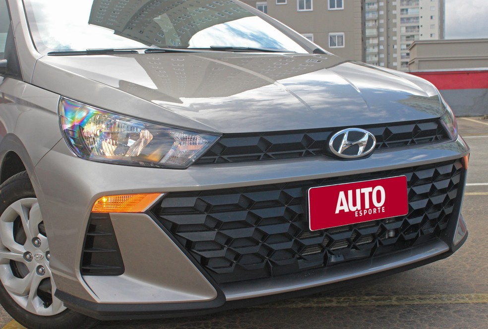 Hyundai tratou de consertar dianteira do HB20, grande foco das reclamações da versão anterior — Foto: André Paixão/Auto News Brasil