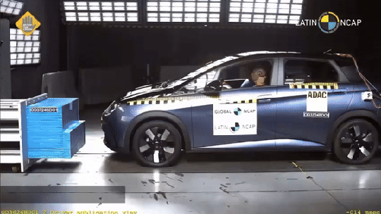 BYD Dolphin é primeiro carro elétrico nota máxima em segurança no Brasil