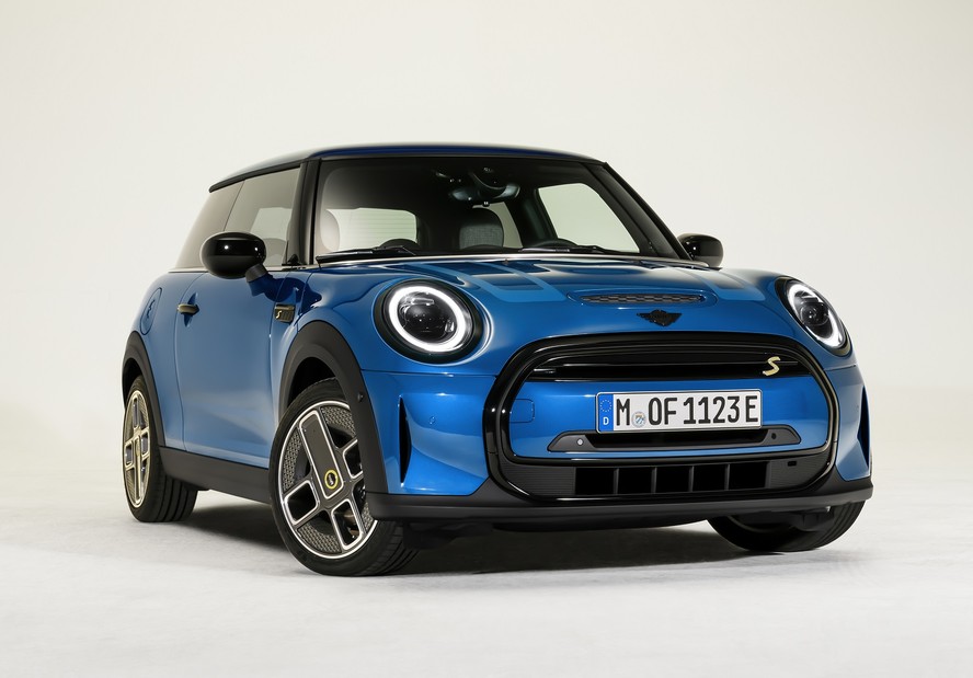 Mini Cooper SE facelift reestilizado