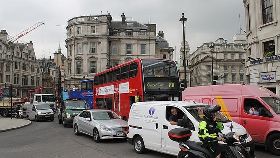 Trânsito em Londres (Foto: Flickr/Connie) — Foto: Auto Esporte