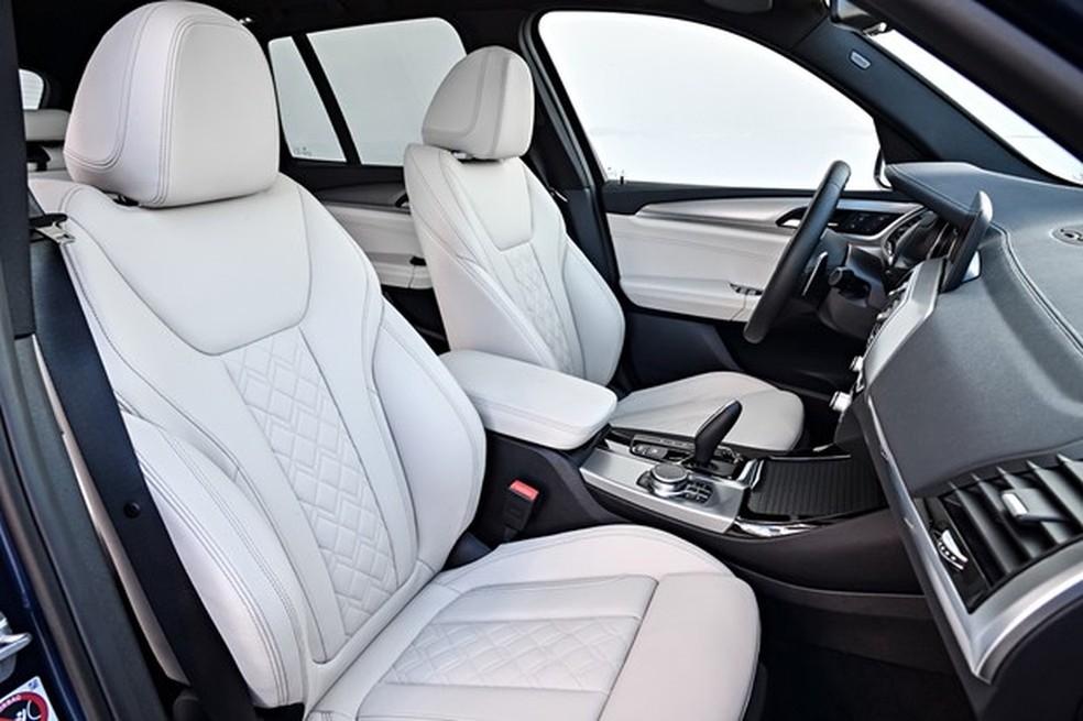 BMW X3 M40i (Foto: Divulgação) — Foto: Auto Esporte