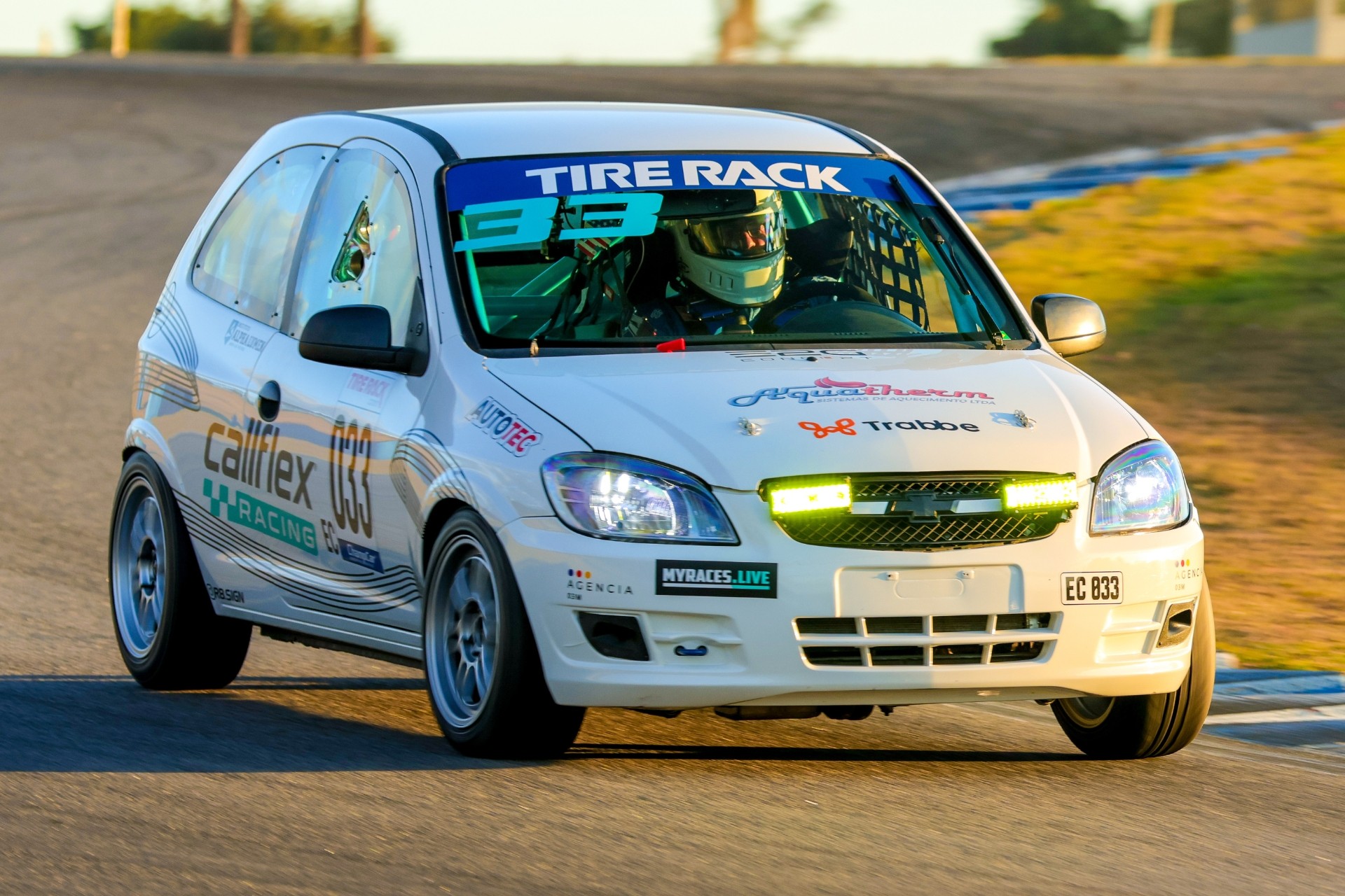 Chevrolet Celta brasileiro vai correr contra Porsche, BMW e Mustang nos EUA