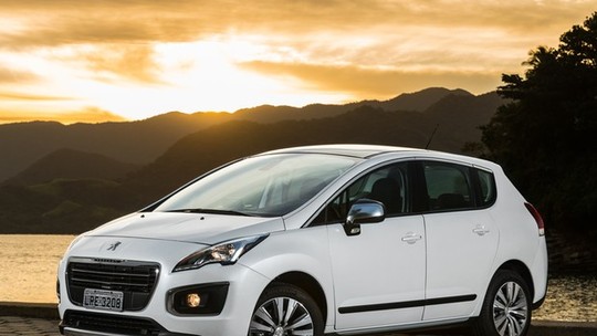 Peugeot 208 e 3008 encarecem, enquanto RCZ tem desconto de R$ 2.690
