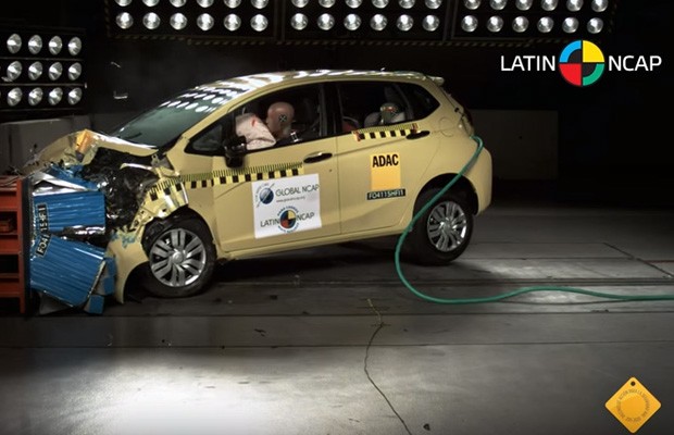 Honda Fit conquista cinco estrelas na proteção de adultos e quatro estrelas na proteção infantil