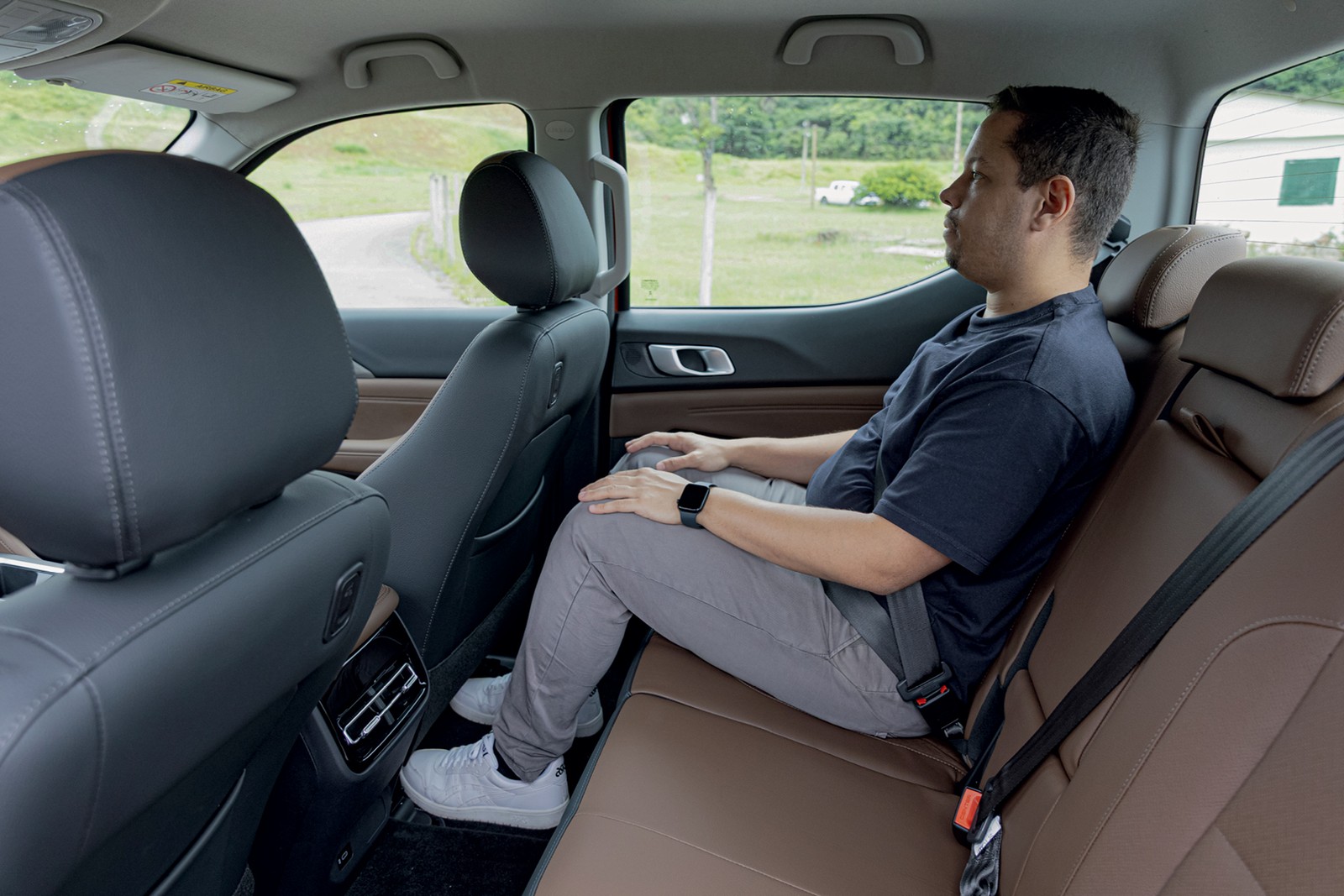 RAM Dakota Laramie 2026 - Bancos traseiros e espaço — Foto: Emerson de Oliveira Souza/Auto News Brasil