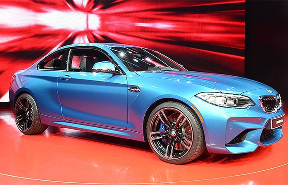 BMW M2 Coupé no Salão de Detroit 2016 (Foto: Newspress) — Foto: Auto Esporte