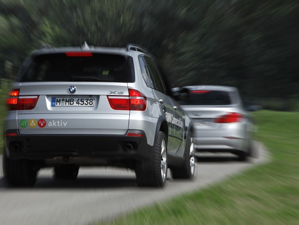 Frenagem de emergência (Foto: divulgação/BMW) — Foto: Auto Esporte
