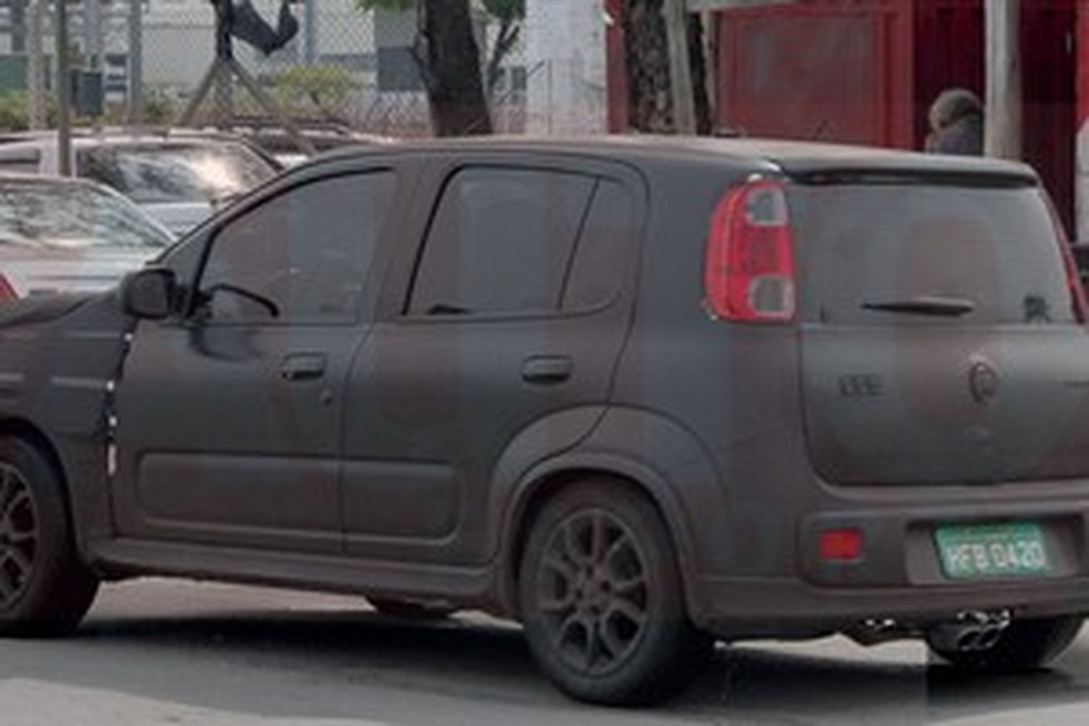 Flagra mostra versão Sporting do Novo Uno em testes (Foto: Auto News Brasil) — Foto: Auto Esporte