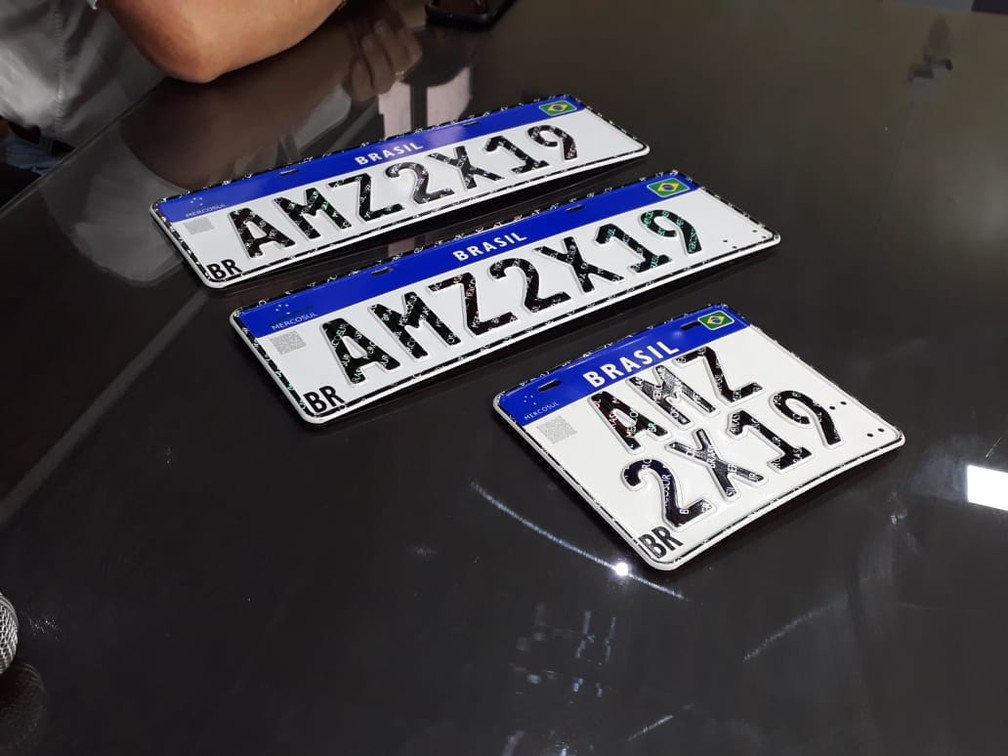 Placas do modelo Mercosul foram adiadas novamente — Foto: Eliana Nascimento/G1 Amazonas