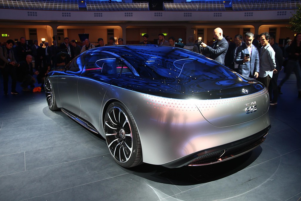  Mercedes-Benz EQS — Foto: Newspress