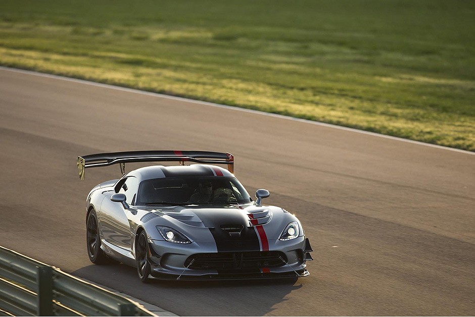 Dodge Viper ACR 2016