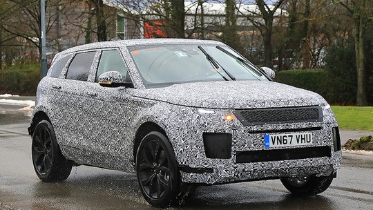 Flagra: Range Rover Evoque terá nova geração em 2019