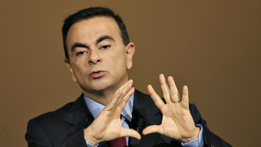 Carlos Ghosn, ex-CEO da Nissan, processa a marca e pede mais de R$ 5 bilhões de indenização