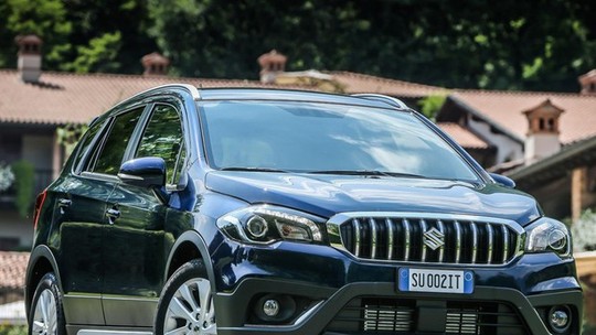 Suzuki S-Cross passa por facelift