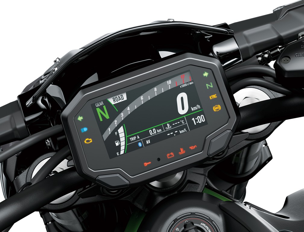 Painel da Kawasaki Z900 2021 — Foto: Divulgação