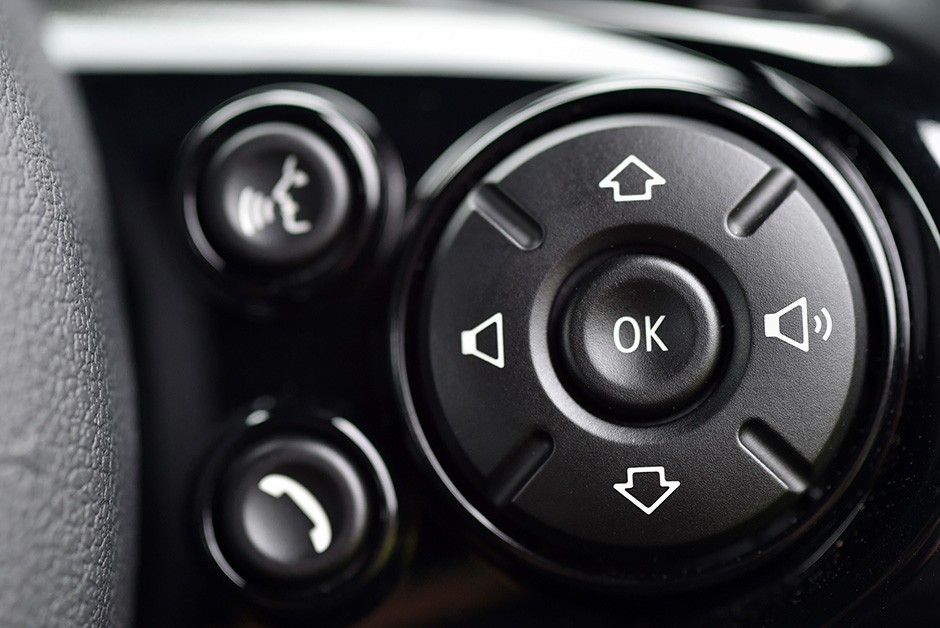 Mini Cooper com cinco portas
