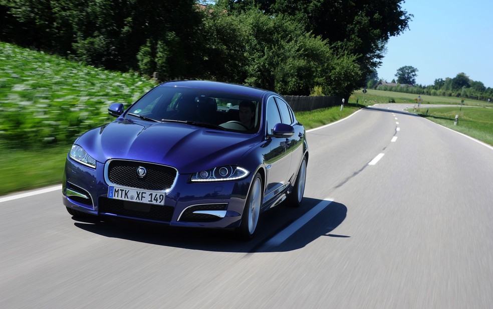 Jaguar XF 2013 — Foto: Divulgação