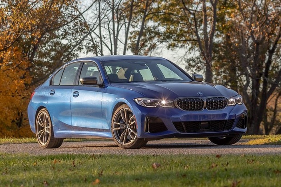 BMW M340i xDrive é a versão mais potente antes da chegada do novo M3 (Foto: Divulgação) — Foto: Auto Esporte