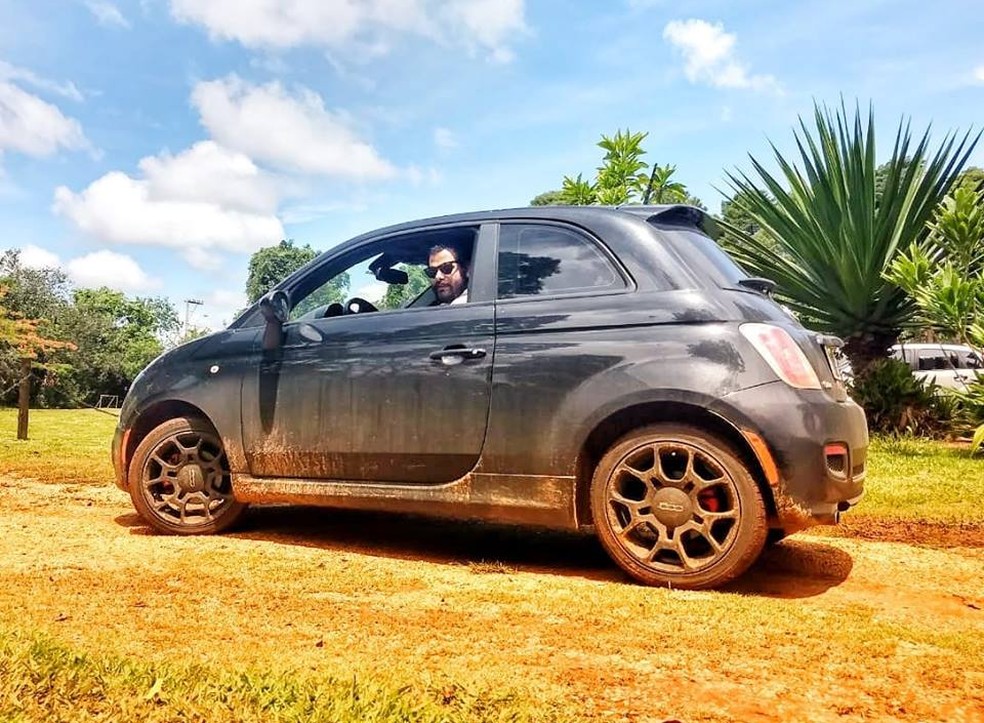Câmbio automático ajuda a tornar viagens longas mais confortáveis para Lucas Ferreira, como a visita a um hotel fazenda de Águas de São Pedro (SP). — Foto: Lucas Ferreira/Arquivo pessoal