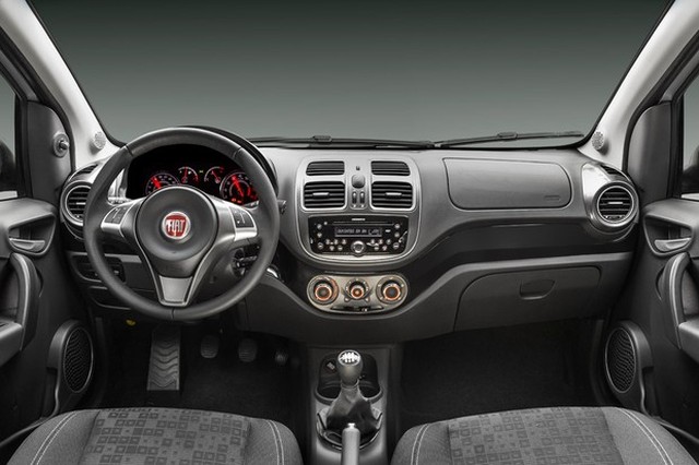 fiat-palio-2017-chega-s-lojas