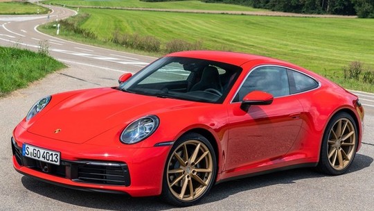 Porsche 911 Carrera começa a ser vendido por R$ 519 mil, um Golf GTI a menos que o Carrera S